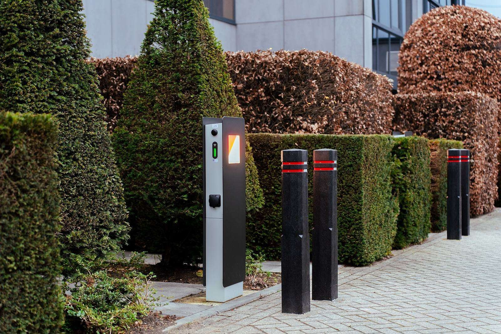 Laadpunt van A-NET op een bedrijfssite